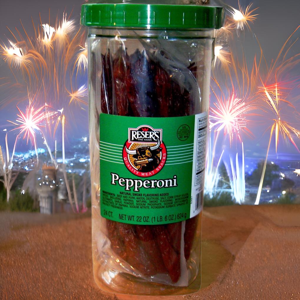 Reser's Pepperoni Sticks 24 ct. 22 oz. Jar